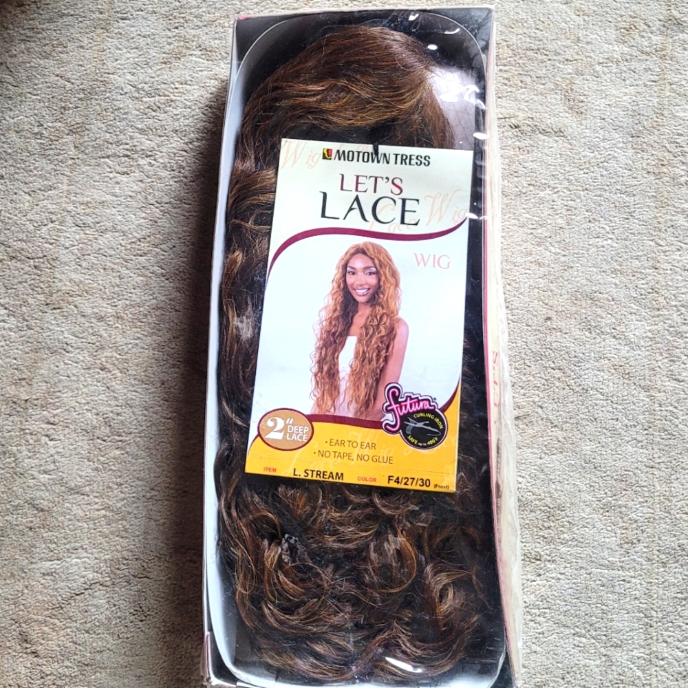 Mowtown tress/ Let's Lace/ L.Stream/ F4/27/30 (frost)